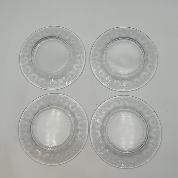 Vesta Clear Luncheon Plate by Glastonbury Lotus- set of 4 - Picture 8 of 16